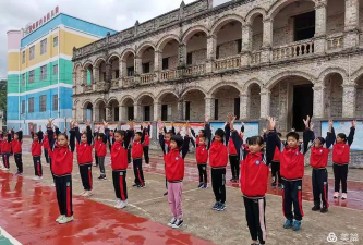 杨梅中心小学阅读区