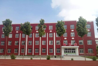 平度市崔家集镇张家坊中学阅读区