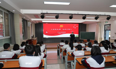 汉台区老君镇金寨初级中学阅读区
