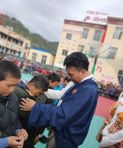 新龙县乐安中心小学阅读区