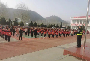 柳林镇初级中学阅读区