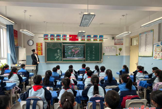 铜梁县巴川镇南城小学阅读区