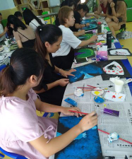 长葛市芳华美术培训中心有限公司阅读区