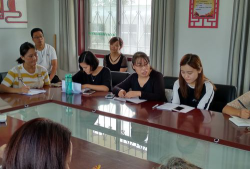 文峰区高庄乡第三中学阅读区
