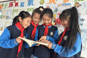高密市周戈庄镇初级中学阅读区