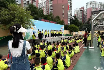 杉木塘小学阅读区