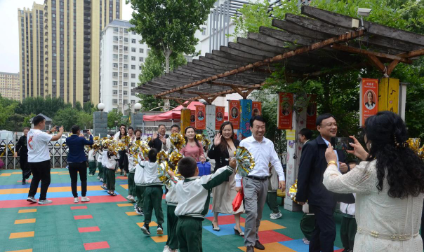 淄博市淄川区磁村镇第三幼儿园阅读区