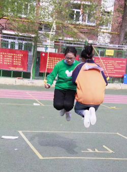 乌市第六十小学阅读区
