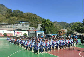 连喜坪小学阅读区