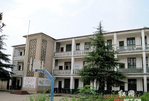 博斯坦乡红旗学校阅读区
