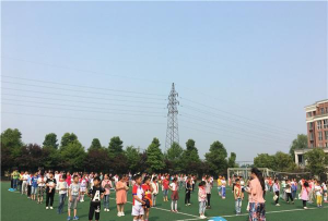 成都市温江区玉石学校阅读区