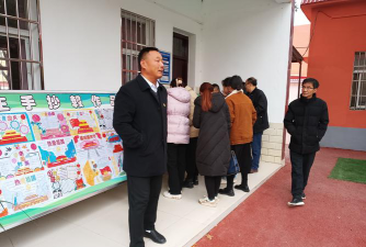 东平县彭集镇中学阅读区