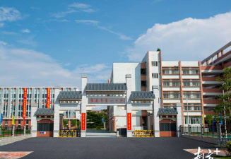 肇庆市端州区大观实验学校阅读区