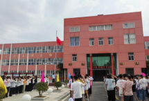 长岗初级中学阅读区