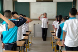 荣成市第三十二中学阅读区