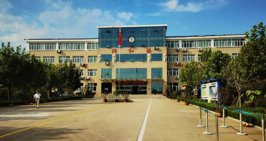 陈疃初中阅读区