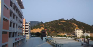 惠阳区沙田中学阅读区