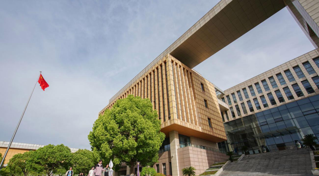 无锡师范高等专科学校阅读区