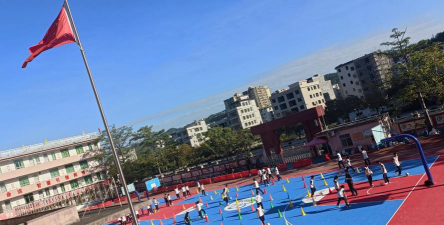 大埔县家炳第四中学阅读区