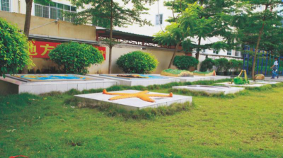 深圳市横岗弘文学校阅读区