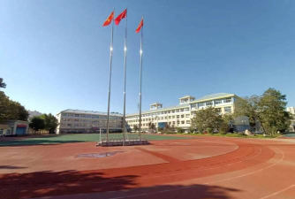 红星学校阅读区