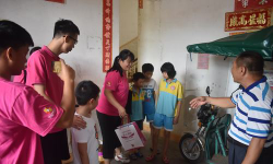 皋兰县长坡小学阅读区