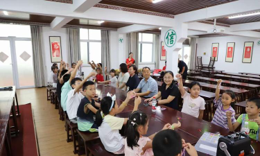 官庄乡长连中心小学阅读区