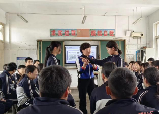 许昌市十一中阅读区