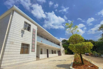 兴宁大坪中学阅读区