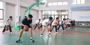 赤水市二中阅读区
