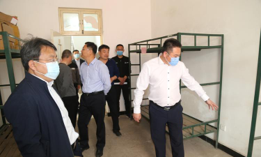 山东省莒南县相邸镇初级中学阅读区