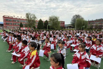 直罗镇直罗中心小学阅读区