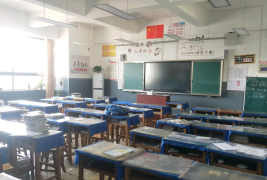 汇统中学阅读区