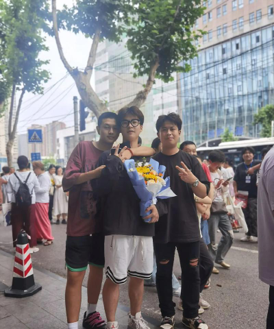 漯河市第十五中学阅读区