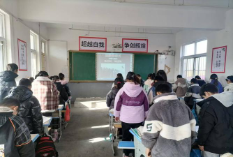 郾城区裴城镇第二初级中学阅读区