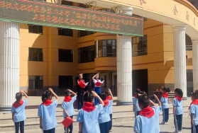 小营盘镇第二中学阅读区