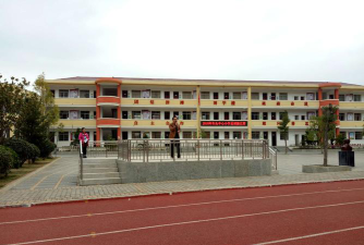 安远镇安远中心小学阅读区