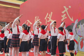 145队小学阅读区