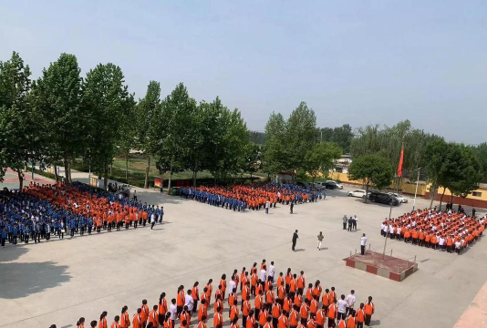 东昌府区沙镇镇沙镇中学阅读区