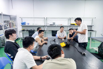 长兴百叶龙科技培训有限公司阅读区