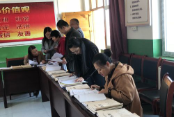 米脂县龙镇中学阅读区