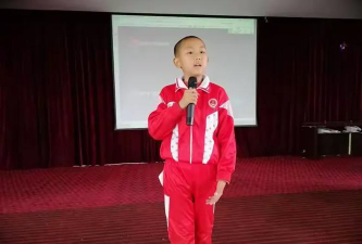 奇台镇第三小学阅读区