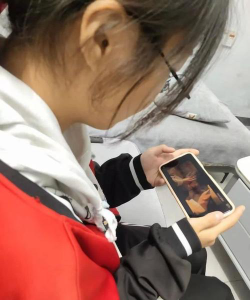 晁陂镇蒙古族初级中学阅读区