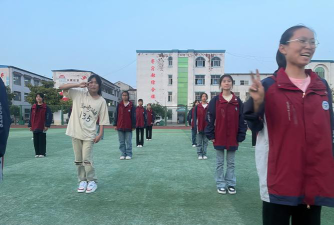 安顺虹山初级中学阅读区