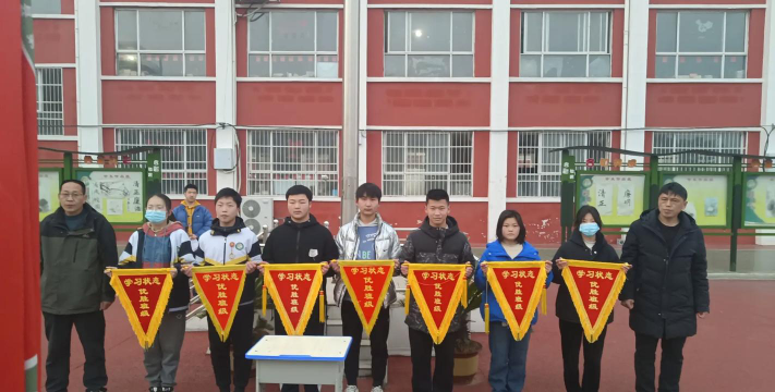 社旗县城郊乡二中阅读区