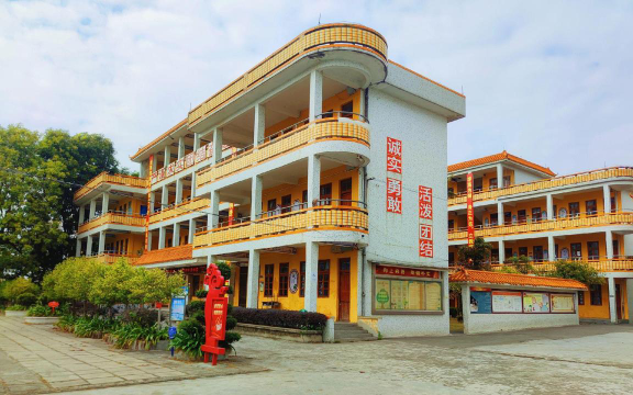 占陇镇占陇中学阅读区