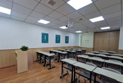 长沙市开福区达标教育培训学校有限公司阅读区