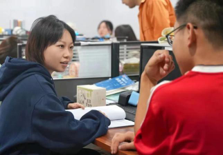 成都市金牛区博文堂文化艺术培训学校有限公司阅读区