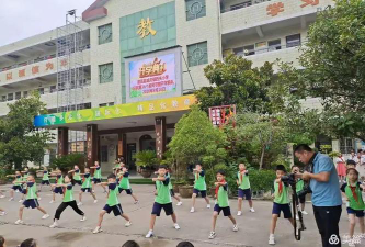 城关镇西关小学阅读区