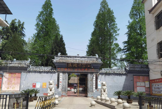 城关镇龙王庙初小阅读区